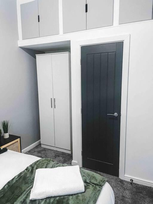 Farnworth Comfortable Home In Bolton מראה חיצוני תמונה